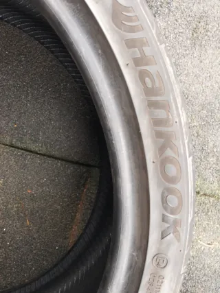 Neumáticos 235/35 R19