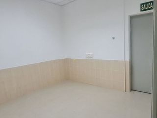 Local comercial en alquiler en Santa Catalina - Canteras en Palmas de Gran Canaria(Las)