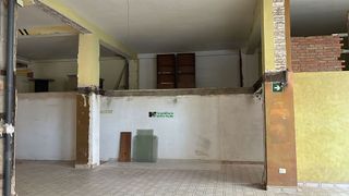 Local comercial en alquiler en Azuaga