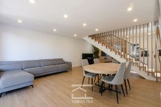 Casa pareada en venta en Urbanitzacions en Mataró