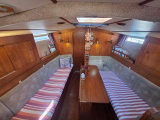 Oyster Mariner 35 Velero