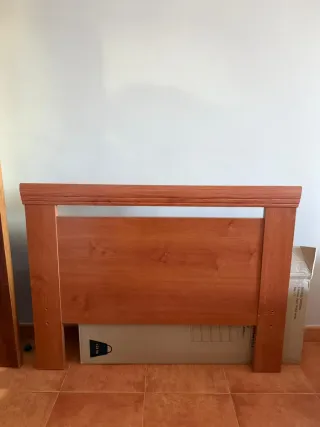 Cabecero de cama de madera