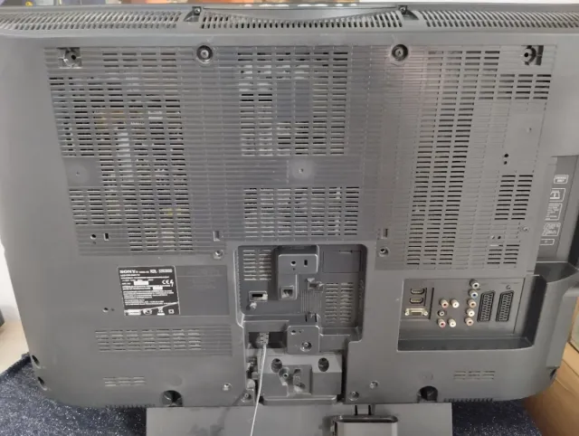 Sony Bravia KLD-32S3000 TV