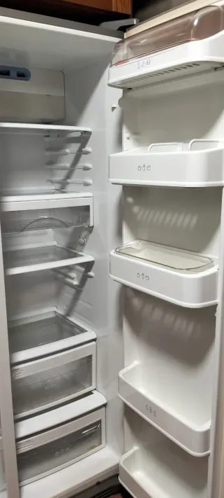 Frigorífico americano averiado