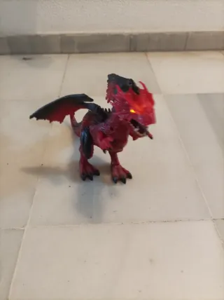 Dragon con luz y sonido
