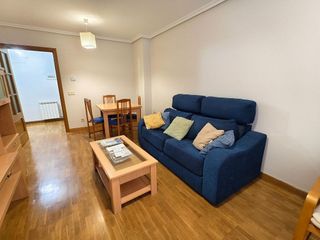 Piso en alquiler en Campo de la Juventud en Palencia