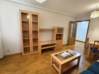 Piso en alquiler en Campo de la Juventud en Palencia