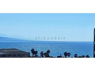 Ático en alquiler en Puerta Blanca en Málaga