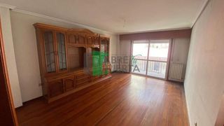 Piso en venta en A Ponte en Ourense