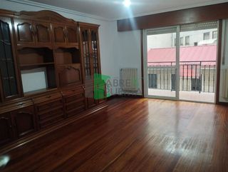 Piso en venta en A Ponte en Ourense