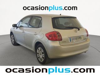 Toyota Auris 1.4 VVT-i 71 kW (97 CV)
