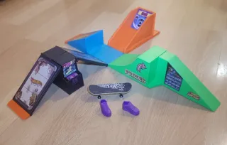 Hot Wheels Skate Park Tony Hawk