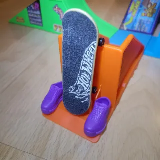 Hot Wheels Skate Park Tony Hawk