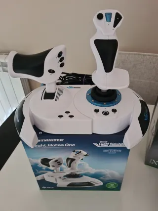 Xbox Series X Blanca + Accesorios