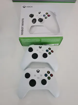 Xbox Series X Blanca + Accesorios