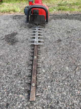 Cortasetos Kawasaki TJ23V