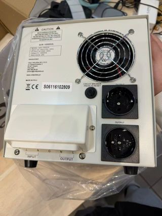 Estabilizador Voltaje Automático VoltPolska10000VA