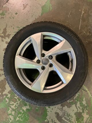 4 Llantas Audi Q3 18” OEM + Neumáticos