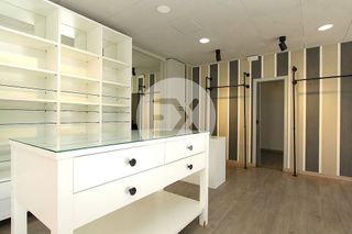 Local comercial en alquiler en Centre en Castelldefels