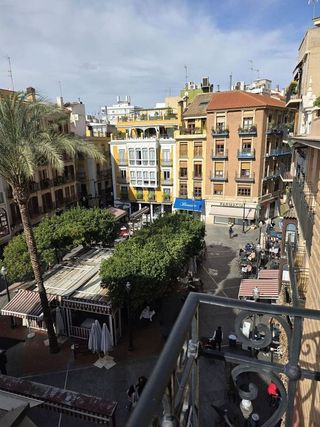 Piso en alquiler en Centro en Murcia