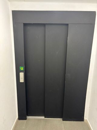 Garaje en alquiler en Canillas en Madrid