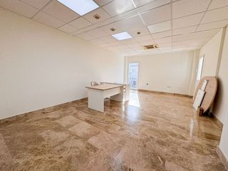 Oficina en alquiler en Los Naranjos - Las Brisas en Marbella