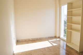 Oficina en alquiler en Los Naranjos - Las Brisas en Marbella