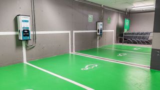 Oficina en alquiler en Los Naranjos - Las Brisas en Marbella