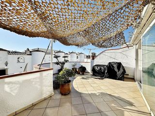 Casa pareada en venta en Empuriabrava en Castelló d´Empúries