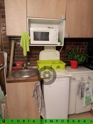 Estudio en alquiler en Camino de Ronda - Rosaleda en Granada