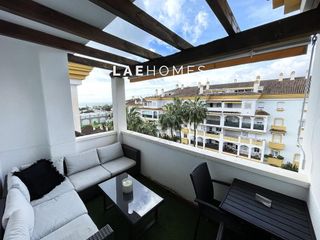 Ático en alquiler en Lomas de Marbella Club - Puente Romano en Marbella