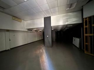 Local comercial en alquiler en El Carmel en Barcelona