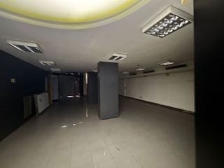 Local comercial en alquiler en El Carmel en Barcelona