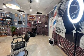 Local comercial en venta en Zona Pueblo en Guardamar del Segura