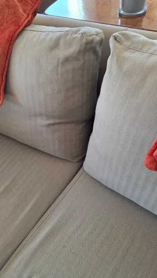 2 Sofás de tela verde