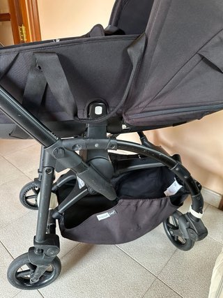 Carrito Bugaboo Bee6 Negro Con Silla y capazo.