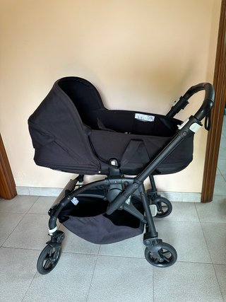 Carrito Bugaboo Bee6 Negro Con Silla y capazo.