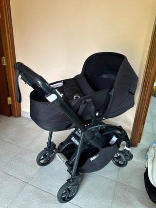 Carrito Bugaboo Bee6 Negro Con Silla y capazo.