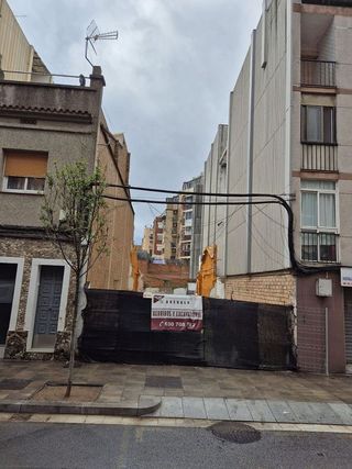 Terreno en venta en Riu en Santa Coloma de Gramanet