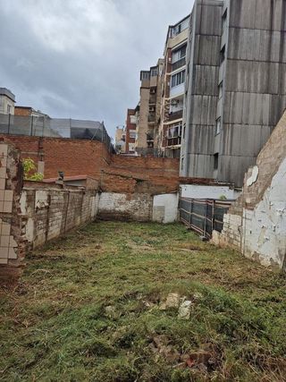 Terreno en venta en Riu en Santa Coloma de Gramanet