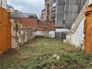Terreno en venta en Riu en Santa Coloma de Gramanet