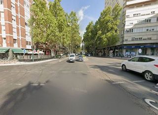 Local comercial en alquiler en Pº Zorrilla - Cuatro de Marzo en Valladolid