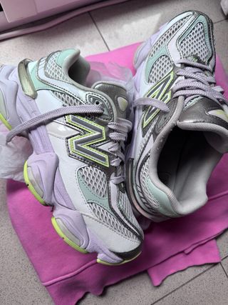 Zapatillas New Balance 9060 Morado Blanco