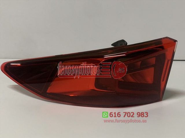 Piloto trasero izquierdo Cupra Formentor Años 202