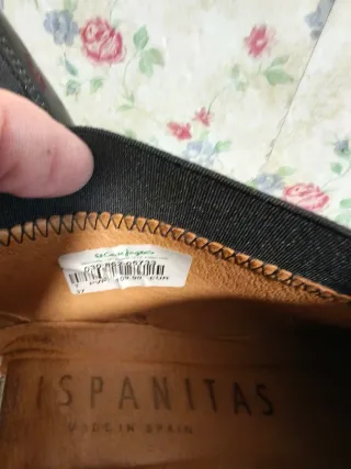 Zapatos negros charol