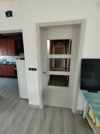 montador profesional de parquet...