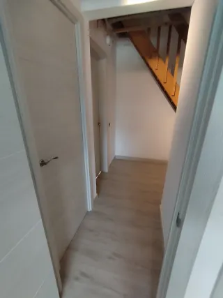 montador profesional de parquet...