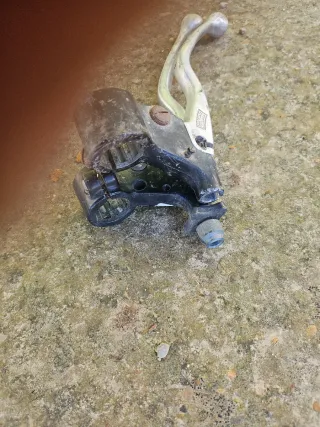 Juego de manetas de moto MAGURA y ELUSITO