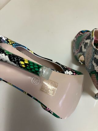 Tacones Multicolor Talla 39