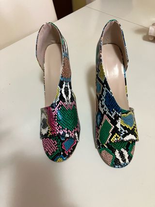 Tacones Multicolor Talla 39